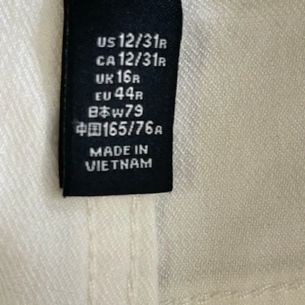 ❤️Gap Women’s Sexy Boyfriend Shorts Sz12